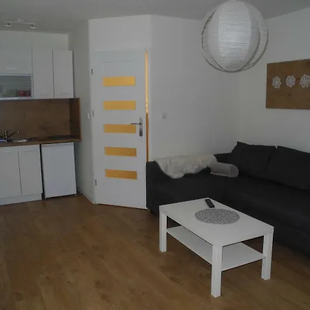 Skalite Ul Wozna 14 슈차이르크