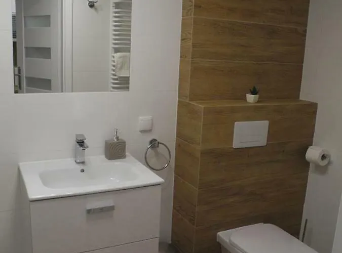 Daire Skalite Ul Wozna 14 *